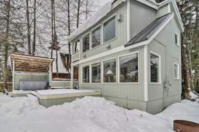 Cabin with Hot Tub and Views 1 Mile to Alyeska Resort